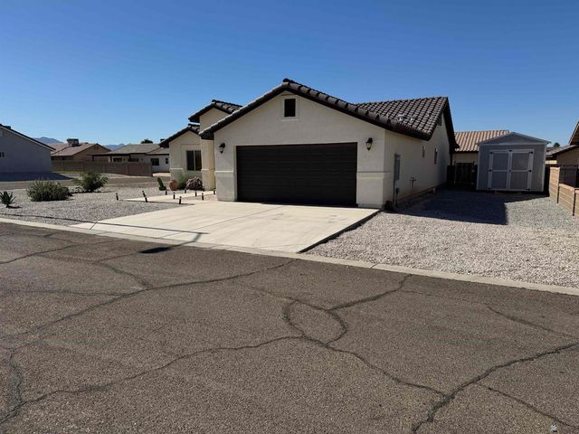 11742 S Gila St, Wellton, AZ 85356