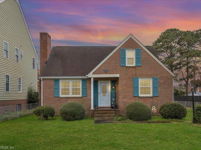 7 Algernourne ST, Hampton, VA 23664