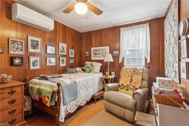 7 Algernourne ST, Hampton, VA 23664