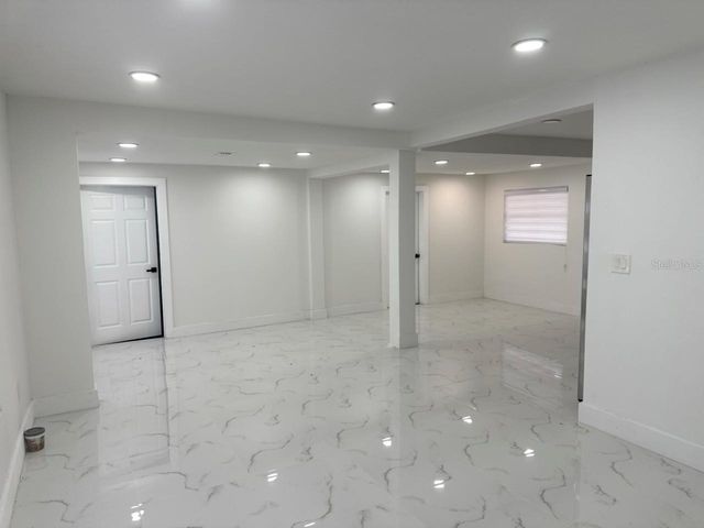 3123 W NAPOLEON AVENUE, Tampa, FL 33611