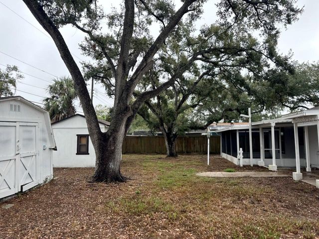 3123 W NAPOLEON AVENUE, Tampa, FL 33611