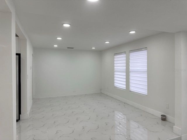 3123 W NAPOLEON AVENUE, Tampa, FL 33611