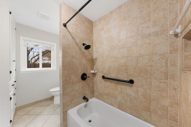 753 Cullum Avenue, Hurst, TX 76053