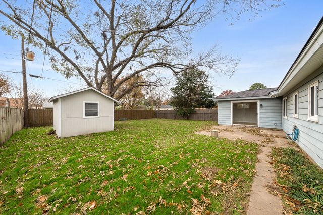 753 Cullum Avenue, Hurst, TX 76053