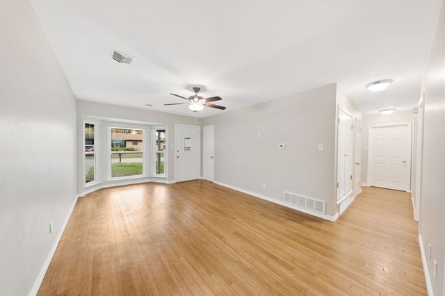 753 Cullum Avenue, Hurst, TX 76053