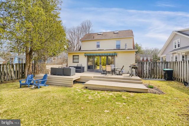 157 HARTSWICK AVE, State College, PA 16803