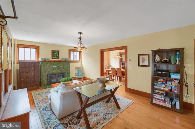 157 HARTSWICK AVE, State College, PA 16803