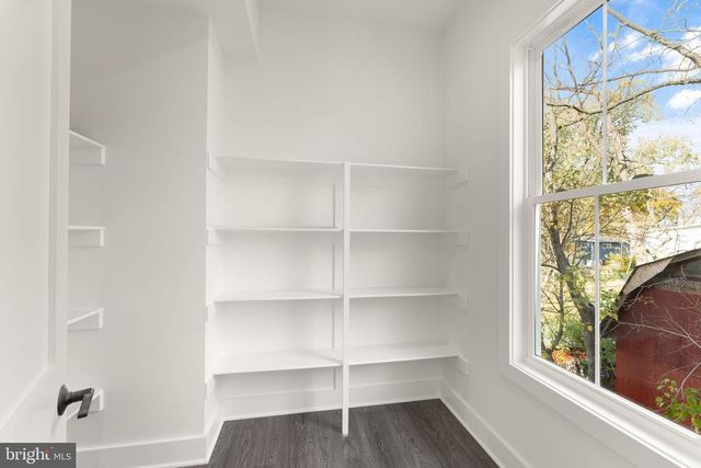 10634 POCKET PL, Fairfax, VA 22030