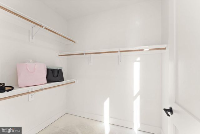 10634 POCKET PL, Fairfax, VA 22030