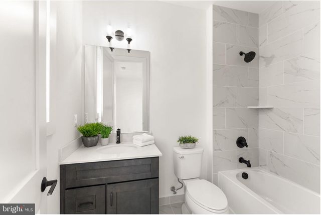 10634 POCKET PL, Fairfax, VA 22030