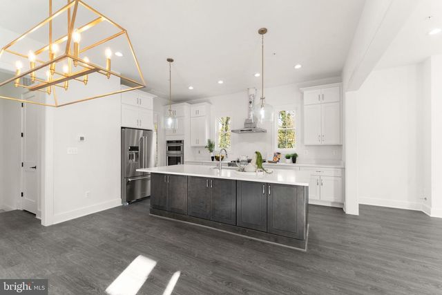 10634 POCKET PL, Fairfax, VA 22030