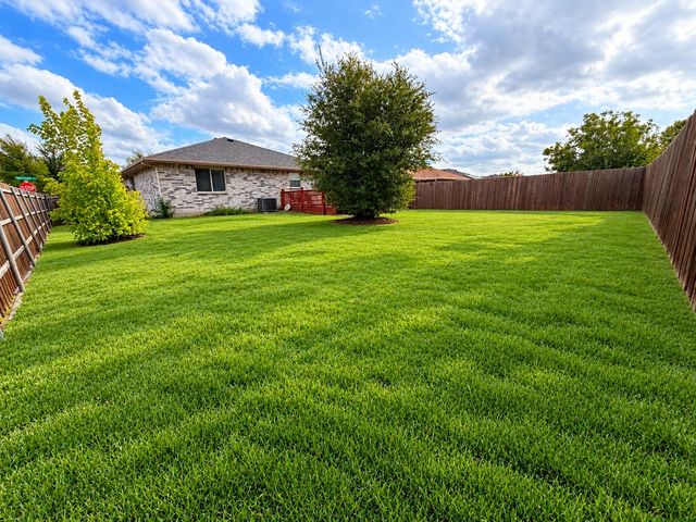 1605 Canary Island Court, Dallas, TX 75217