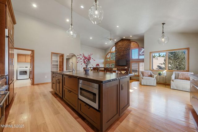 1205 Greensburg Circle, Reno, NV 89509