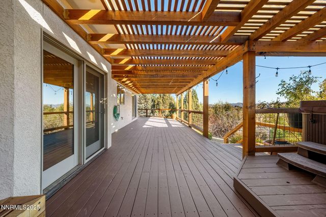 1205 Greensburg Circle, Reno, NV 89509