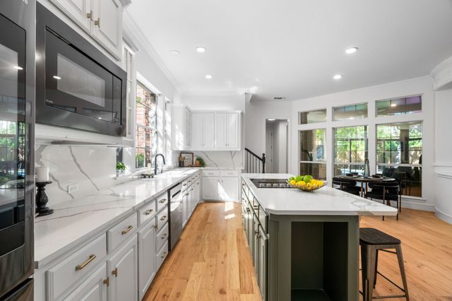 5915 Dripping Springs Drive, Frisco, TX 75034