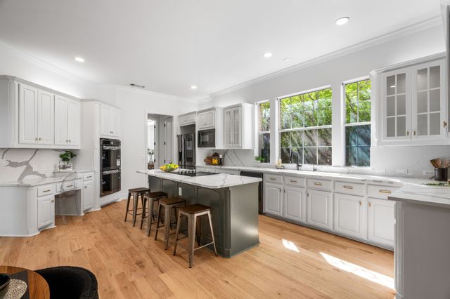 5915 Dripping Springs Drive, Frisco, TX 75034