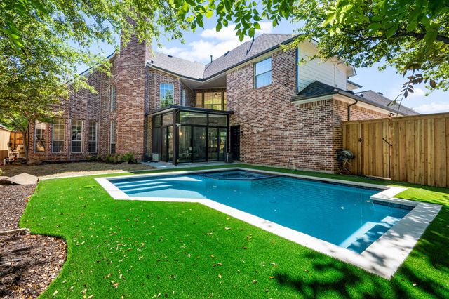 5915 Dripping Springs Drive, Frisco, TX 75034