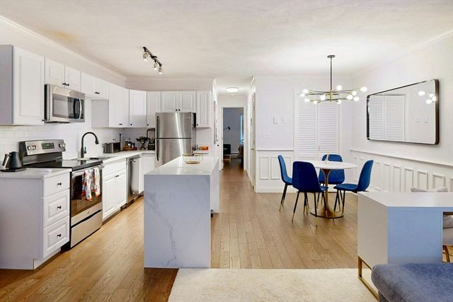 54 Temple Steet 2, Boston, MA 02114