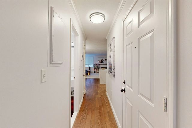 54 Temple Steet 2, Boston, MA 02114