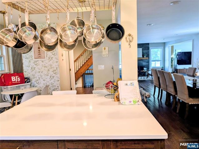 96 Buff Road, Tenafly, NJ 07670
