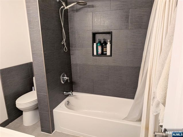 96 Buff Road, Tenafly, NJ 07670