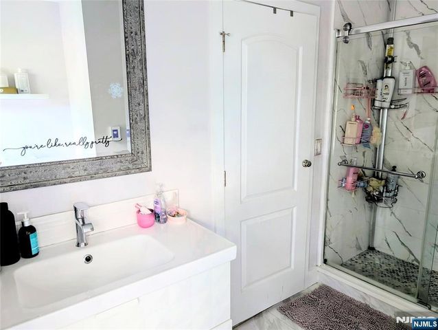 96 Buff Road, Tenafly, NJ 07670