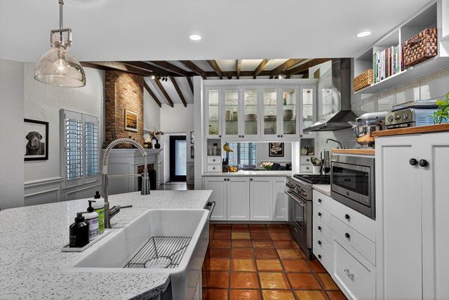 924 SE 6th Street, Fort Lauderdale, FL 33301