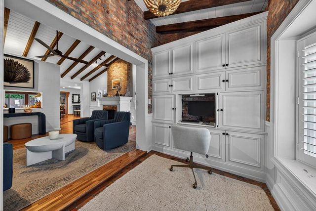 924 SE 6th Street, Fort Lauderdale, FL 33301