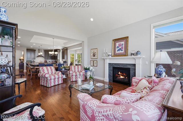 8310 Stoney Creek Drive, South Lyon, MI 48178