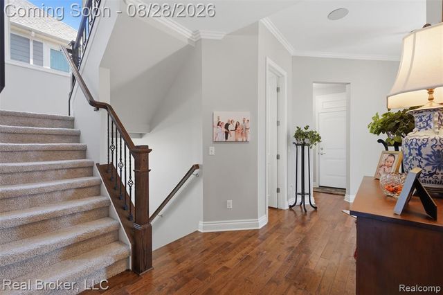 8310 Stoney Creek Drive, South Lyon, MI 48178