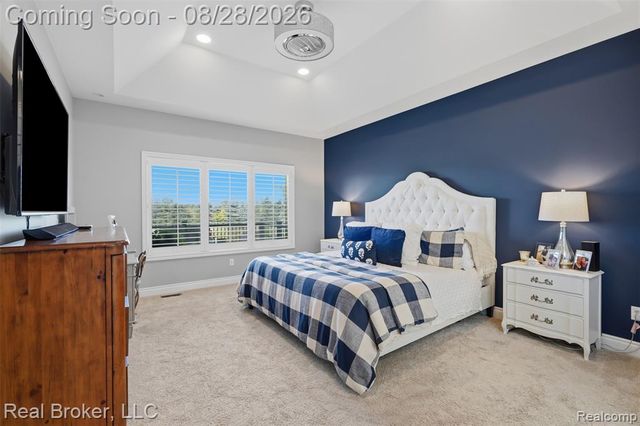 8310 Stoney Creek Drive, South Lyon, MI 48178