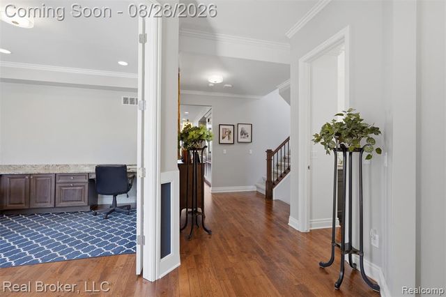8310 Stoney Creek Drive, South Lyon, MI 48178
