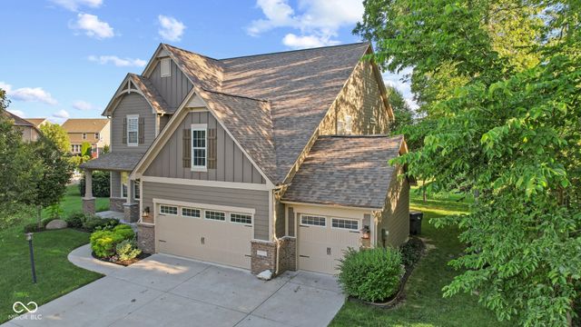 5813 Peaking Fox Drive, Indianapolis, IN 46237