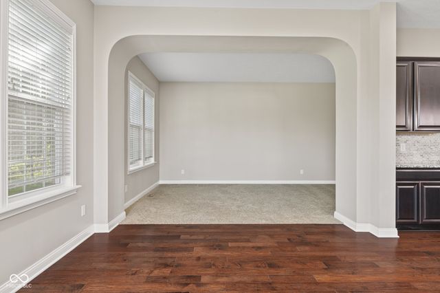 5813 Peaking Fox Drive, Indianapolis, IN 46237