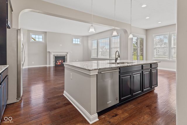 5813 Peaking Fox Drive, Indianapolis, IN 46237