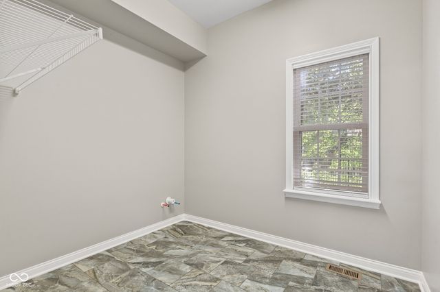 5813 Peaking Fox Drive, Indianapolis, IN 46237