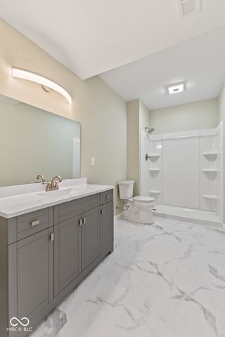 5813 Peaking Fox Drive, Indianapolis, IN 46237