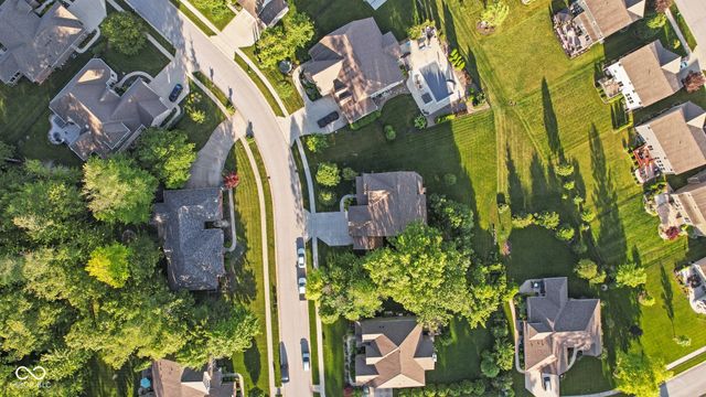 5813 Peaking Fox Drive, Indianapolis, IN 46237