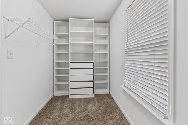 5813 Peaking Fox Drive, Indianapolis, IN 46237