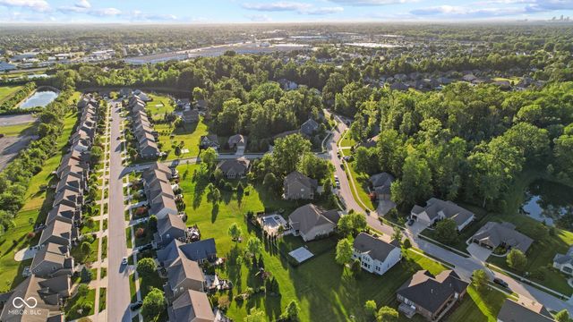 5813 Peaking Fox Drive, Indianapolis, IN 46237
