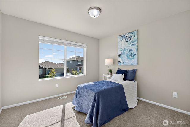 1472 Baker Heights Loop, Bremerton, WA 98312