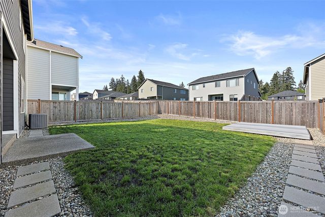 1472 Baker Heights Loop, Bremerton, WA 98312
