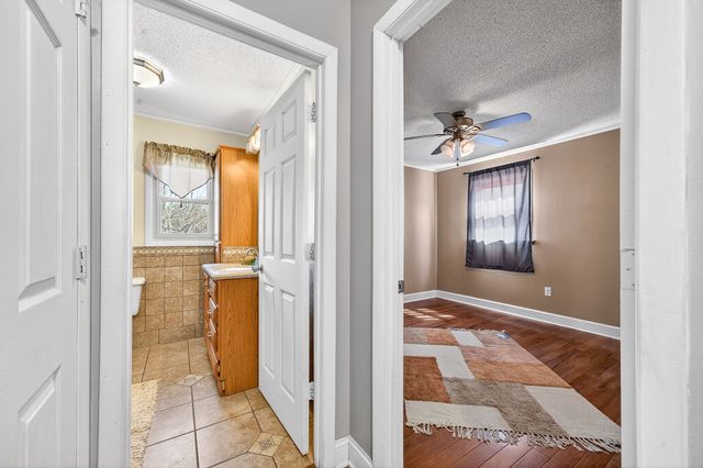 886 Drake and Shockley St, Spencer, TN 38585