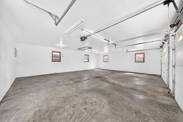 886 Drake and Shockley St, Spencer, TN 38585