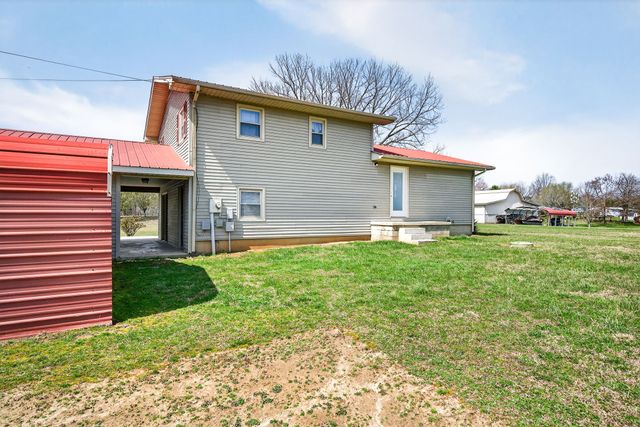 886 Drake and Shockley St, Spencer, TN 38585