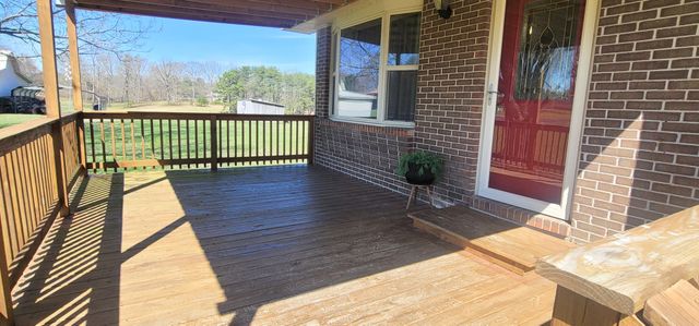 886 Drake and Shockley St, Spencer, TN 38585