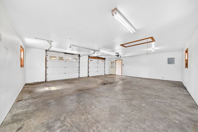 886 Drake and Shockley St, Spencer, TN 38585