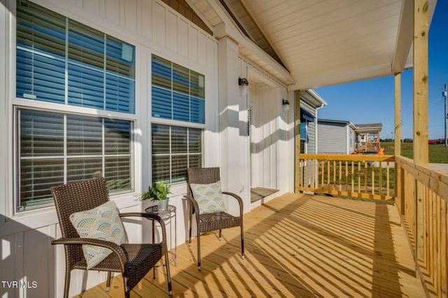 1558 River Path, Morristown, TN 37813