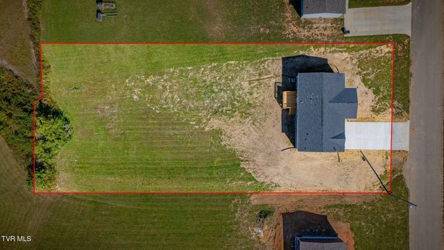 1558 River Path, Morristown, TN 37813