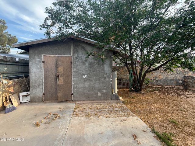 12028 GREENVEIL Drive, El Paso, TX 79936